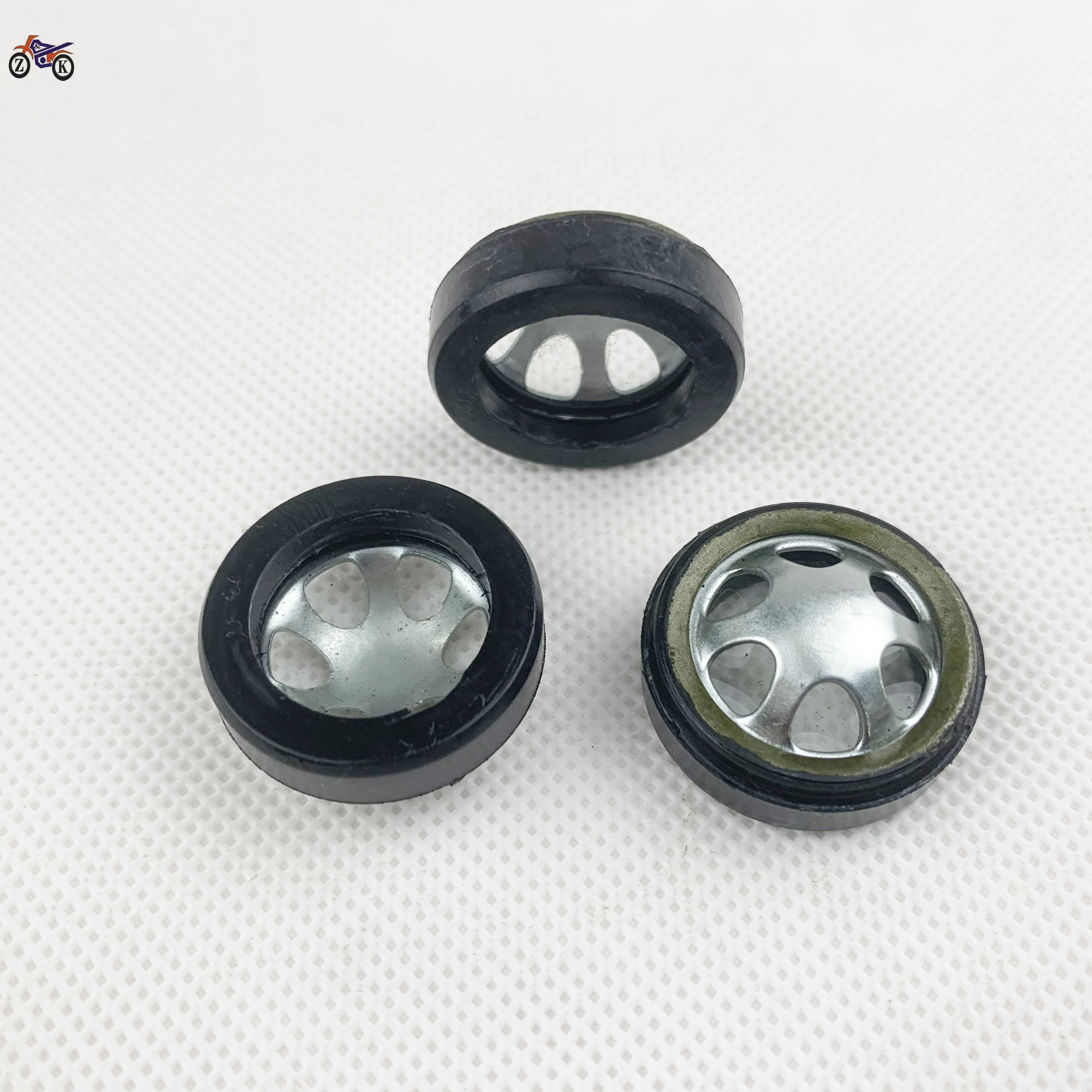 1 pcs Suitable for motorcycle 100 125 150 engine cover oil mirror oil level glass viewing mirror oil window