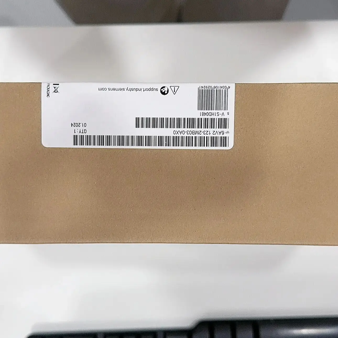 

Proximity switch sensor Real shooting 6AV2 123-2MB03-0AX0 Proximity sensor