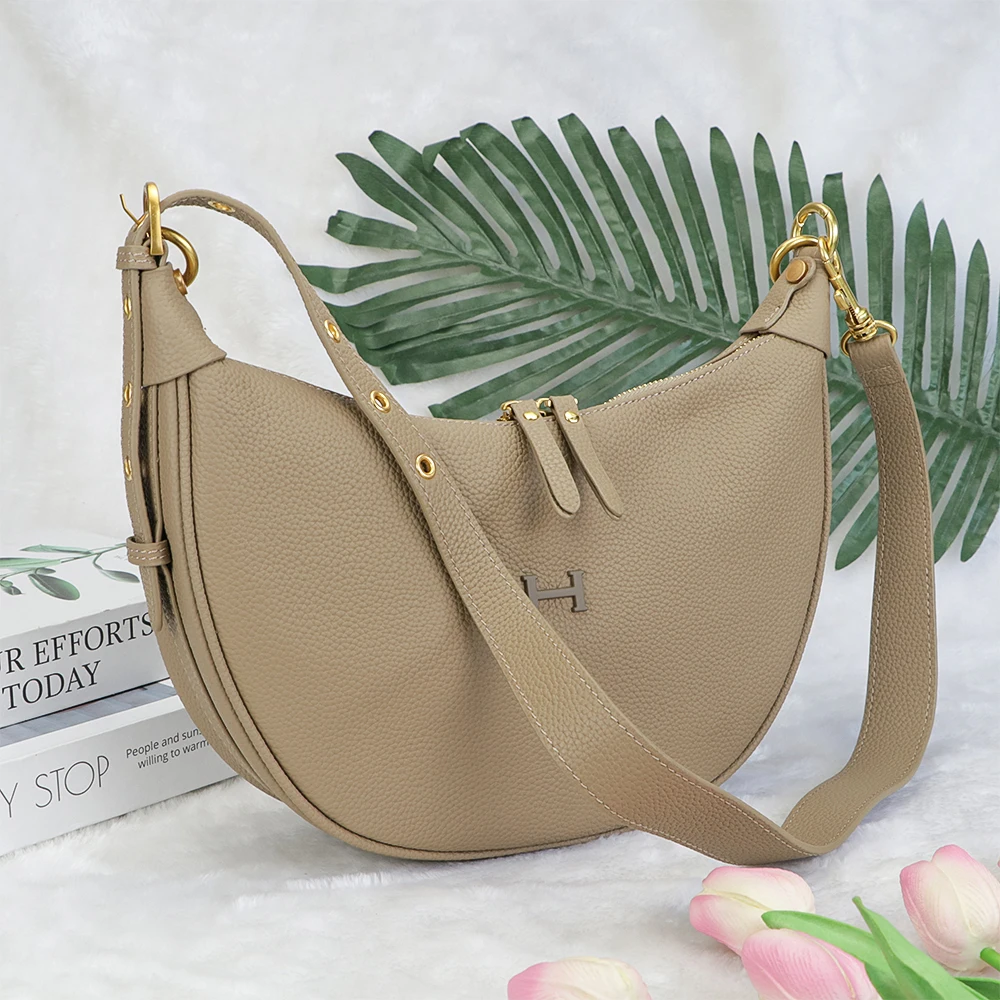 

Королевский рюкзак, сумка через плечо с цепочкой для женщин, модная повседневная сумка через плечо из натуральной кожи 2203