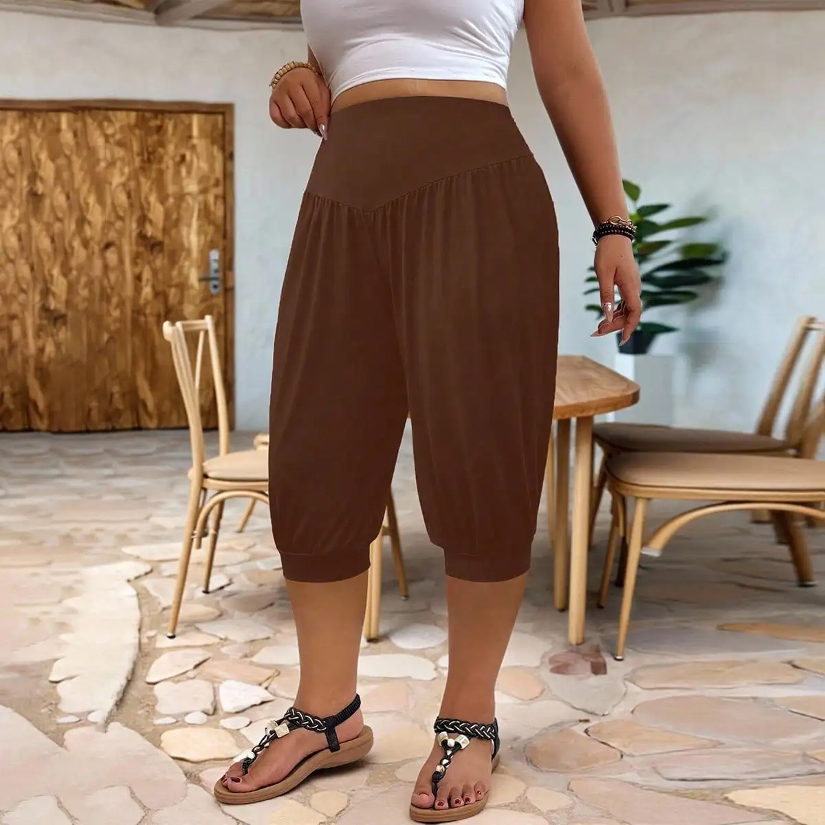 Women's Plus Size Cross High Waist Capri Harem Pants, Loose Elastic Cuff Casual Curvy Lounge Cropped Trousers view 5