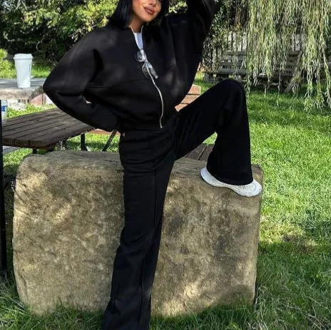 2025 neue Mode Zipper Strickjacke + Breite bein Hosen Zwei-stück Sets frauen Winter Beiläufige Lose Tops Hosen anzug Für Frauen