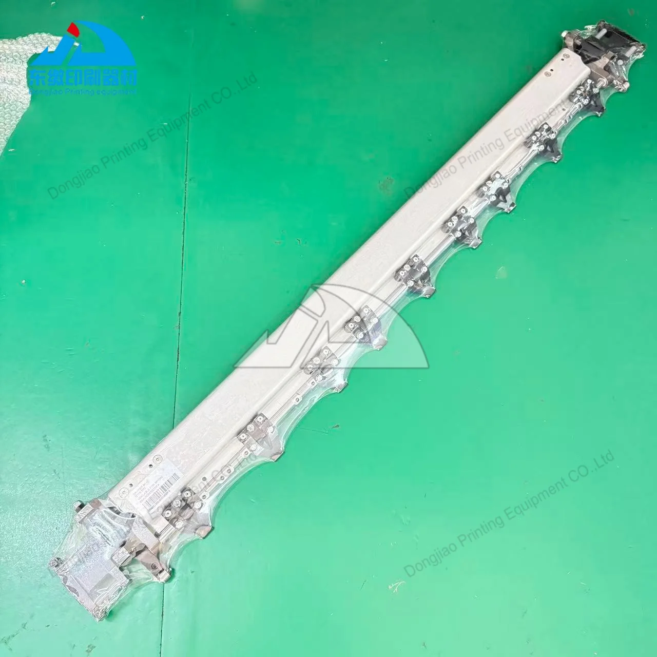 

1 Piece Hot Selling Complete Gripper Bar Replacement Spare Parts Clamping Rod 1280mm for Bobst 106 Gripper Bar BSA05650000FA