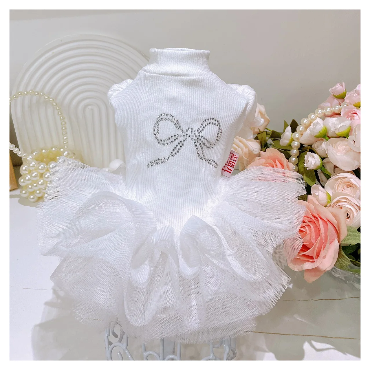 

Trendy Rhinestone Bow Puppy Dog Clothing Classic Simple Pure White Hoodies Dress For Small Medium Dog Poodle Pet Clothes XXS-L