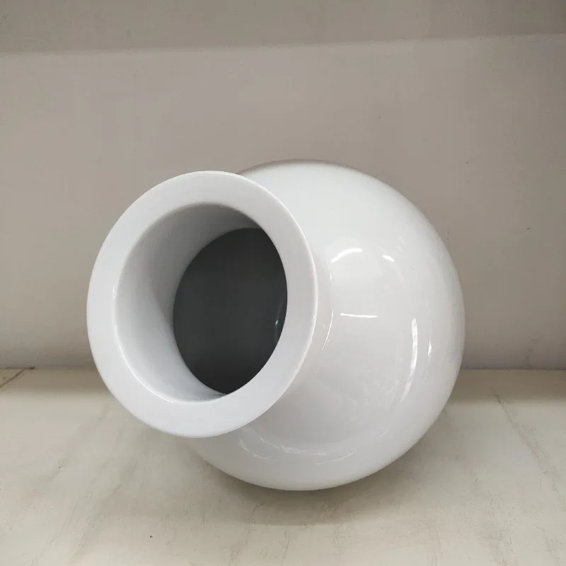 Jingdezhen ceramic high white mud white tire thin tire plain fired painting blank glaze underglaze painting ceramic clay tire va