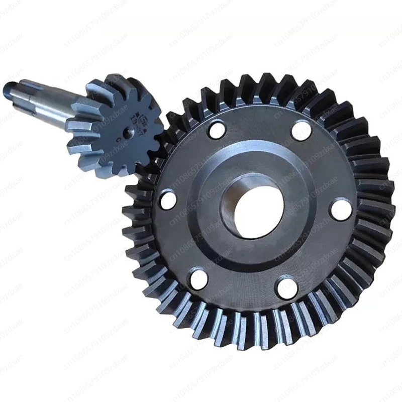 CG150 CG200 Tricycle Differential CNC Spiral Bevel Gear Crown Pinion 20CrMnTi Material