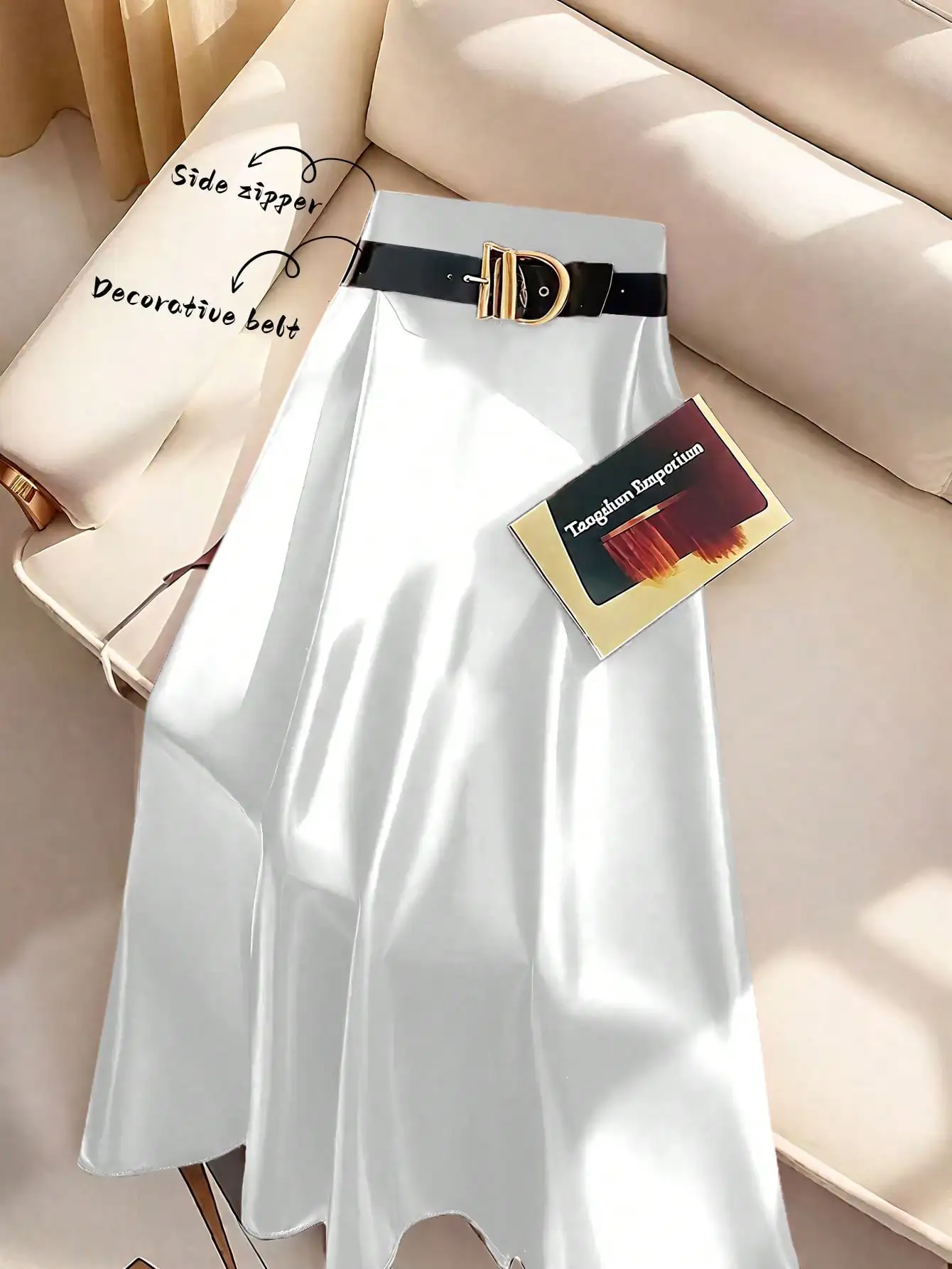 

Минималистичная белая атласная юбка миди с высокой талией, декоративным поясом с пряжкой и боковой молнией, повседневная юбка для женщин