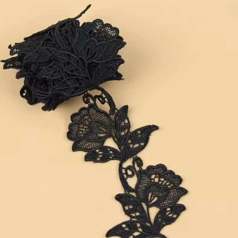 1 Yard de Tissu en Dentelle Brodé de Fleurs Blanches et Noires, Bordure Guipure pour Couture DIY, Applique Décorative Artisanale