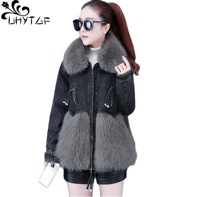 

UHYTGF New Winter Denim Jacket Womens High-End Fox Fur Stitching Jeans Fur Coat Korean Warm Overcoat Casual Short Outerwear 2347