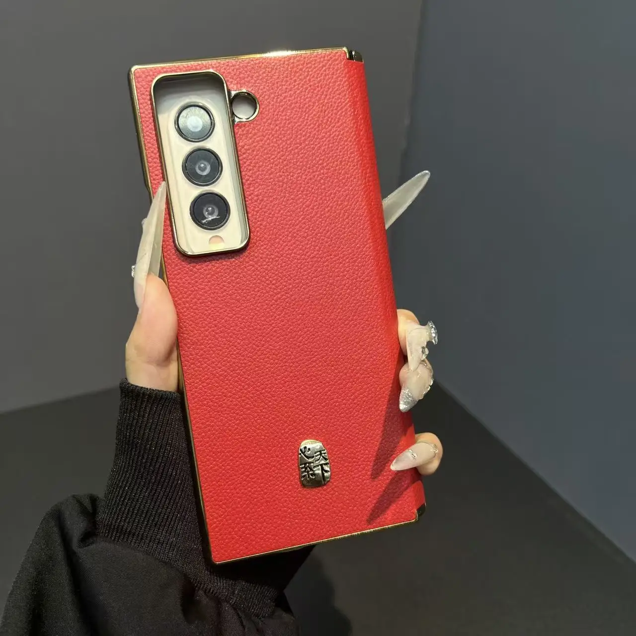

Business-style full-cover artificial leather folding protective case with central hinge for Samsung Z Fold 5/6/7, drop-resistant