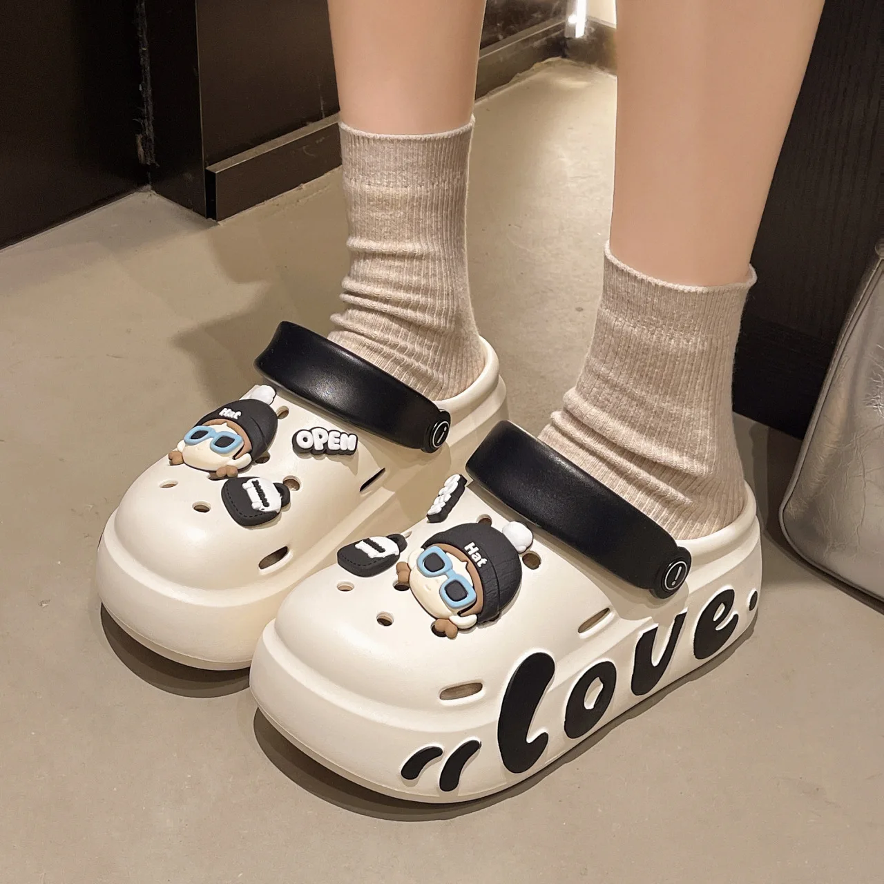 Thumbnail 2 - #76 Best Rated Mules to Buy in 2026