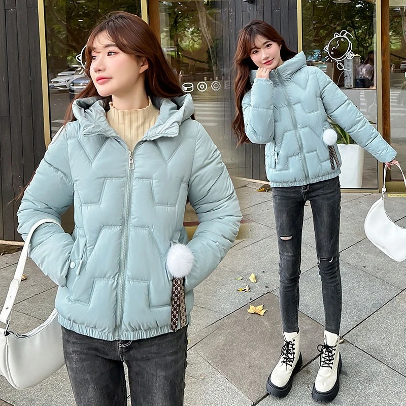 

Women's Winter 2025 Short Cotton Padded Jacket Petite Size Slim Fit Hooded Coat Casual Stylish Student Wear