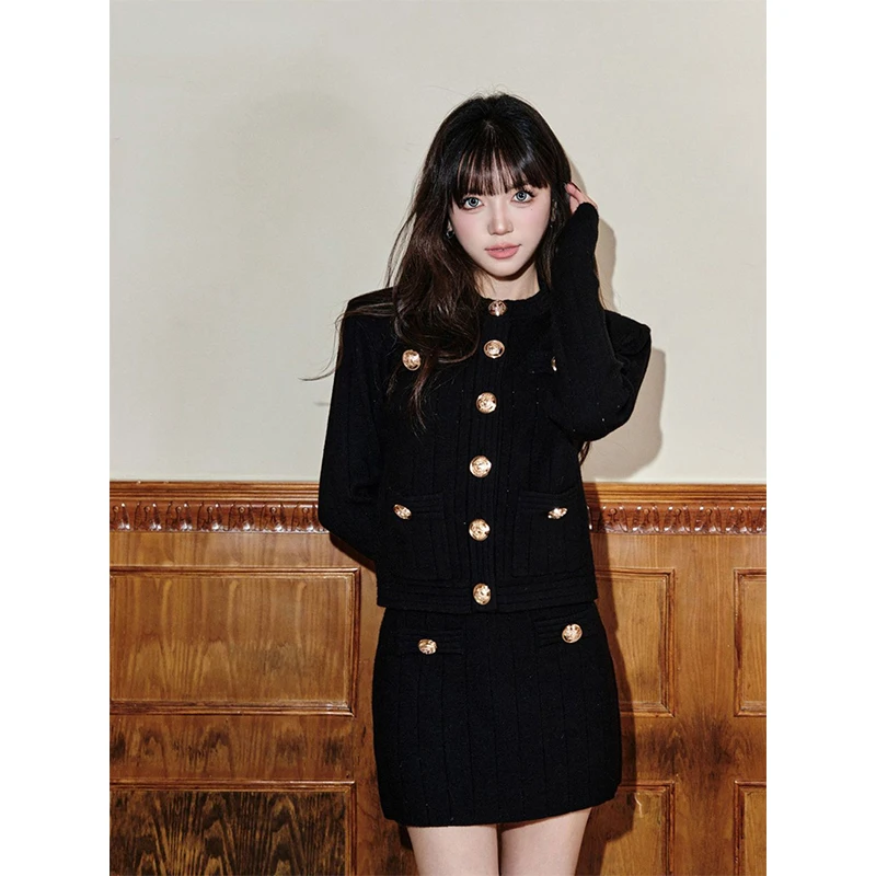 

Vintage 2 Pieces Set Women Outfits Cropped Black Sweater Cardigan Elegant Knitted Mini Skirt Winter White Long Sleeve Sets New