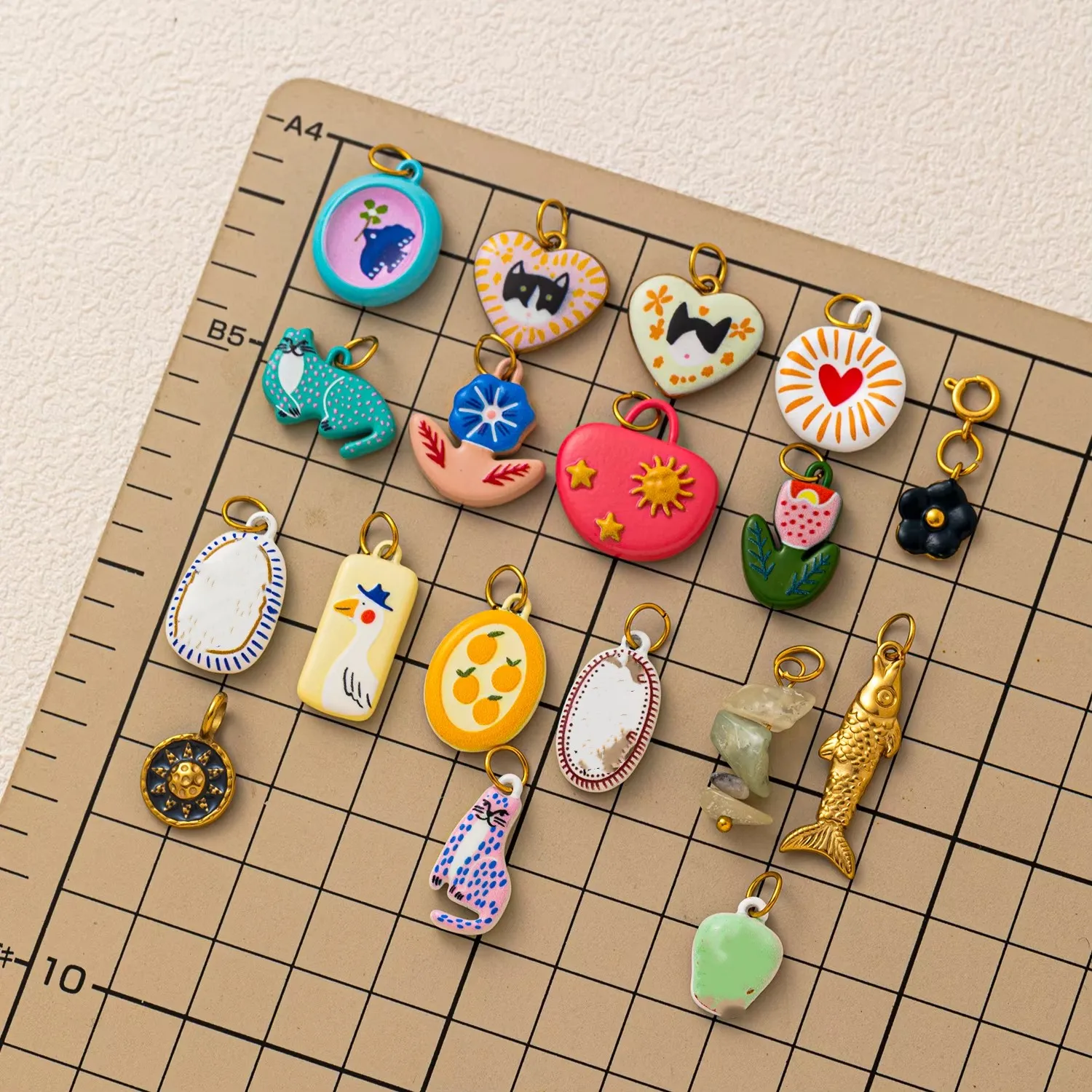 

New Fashionable Flower Small Fish Clover Star DIY Pendant charms for jewelry stainless steel charms