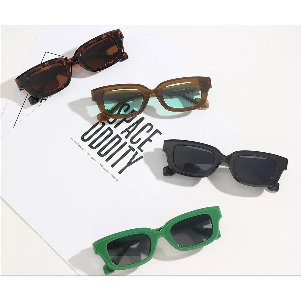 Quadratische Brille mit Schildpattrahmen und kleinem Gesicht, trendige Damen-Y2K-personalisierte Sommer-Sonnenbrille für Herren