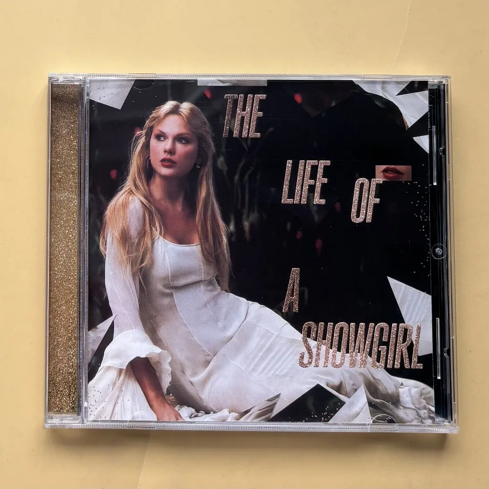 ชีวิตของสาวนักแสดง CD |   ฉบับปกพิเศษพร้อมเพลงโบนัส |   เทย์เลอร์ ป๊อป ซอฟท์ ร็อค ออดิโอ ดิสก์ |   อัลบั้มเพลงป๊อปออนแฮนด์ป๊อป