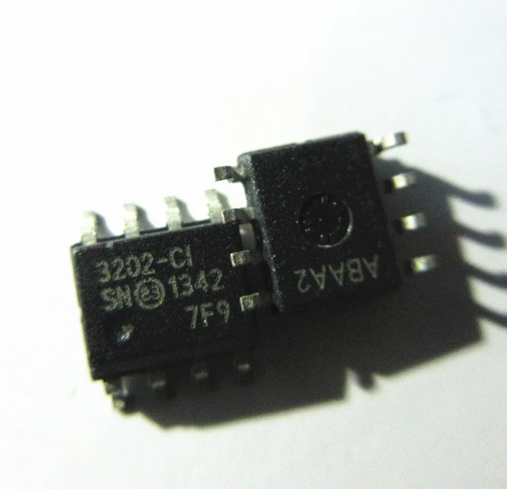 MCP3202 MCP3202-CI/SN 3202-CI MCP2561-E/SN MCP4822-E/SN 10개