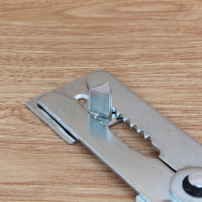 1PCS Sofa Buckle Long Furniture Combination Fixed Connection Piece Triangular Connection Buckle Furniture Hardware Accessories