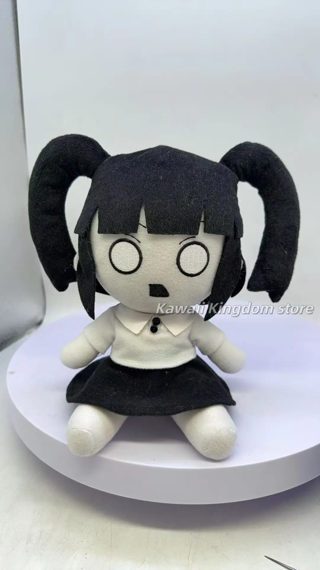 

Милый аниме MONOKO Fumo Girl Touhou Project 20 см 20 см аниме мультяшная фигурка идол плюшевые подушки подарок на день рождения для девочек подушка