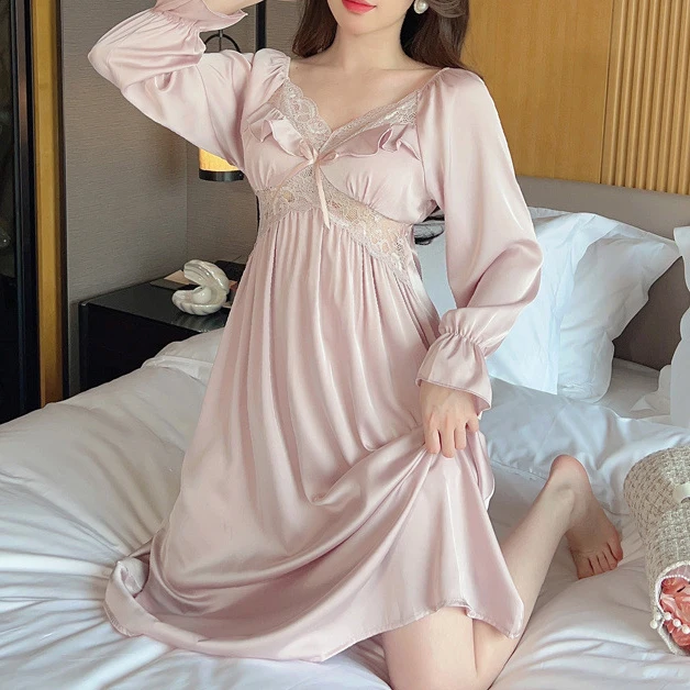 Female Long Nightgown Sleepwear Elegant French Princess Nightdress Sexy Patchwork Lace Bathrobe Nightwear Casual Satin Home Wear