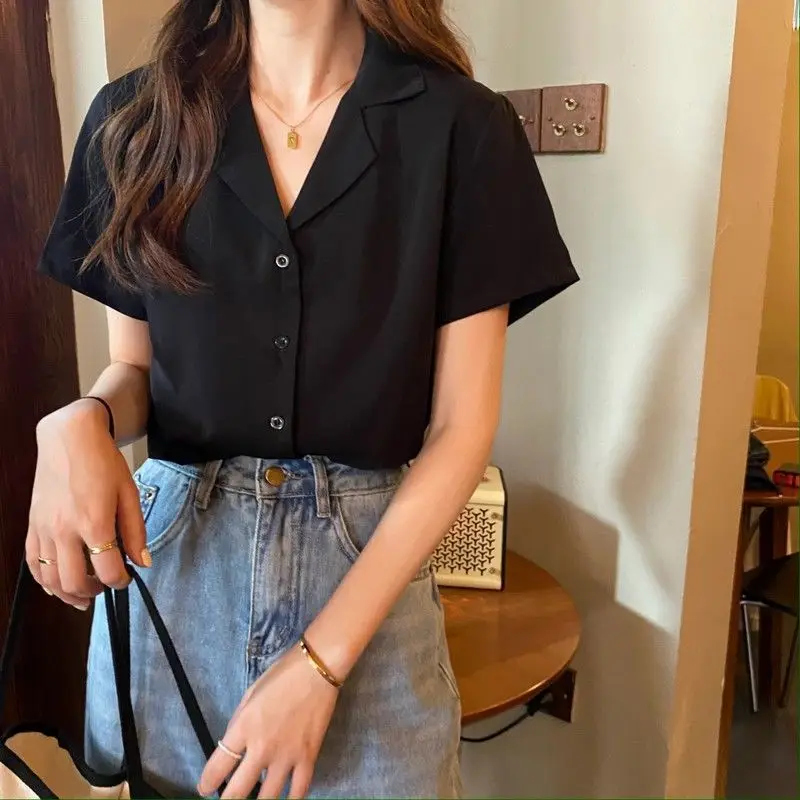 Shirts Women Korean Short Sleeve Turn Down Collar Loose Blouse Office Lady Retro Elegant All Match Solid Basic Casual Top