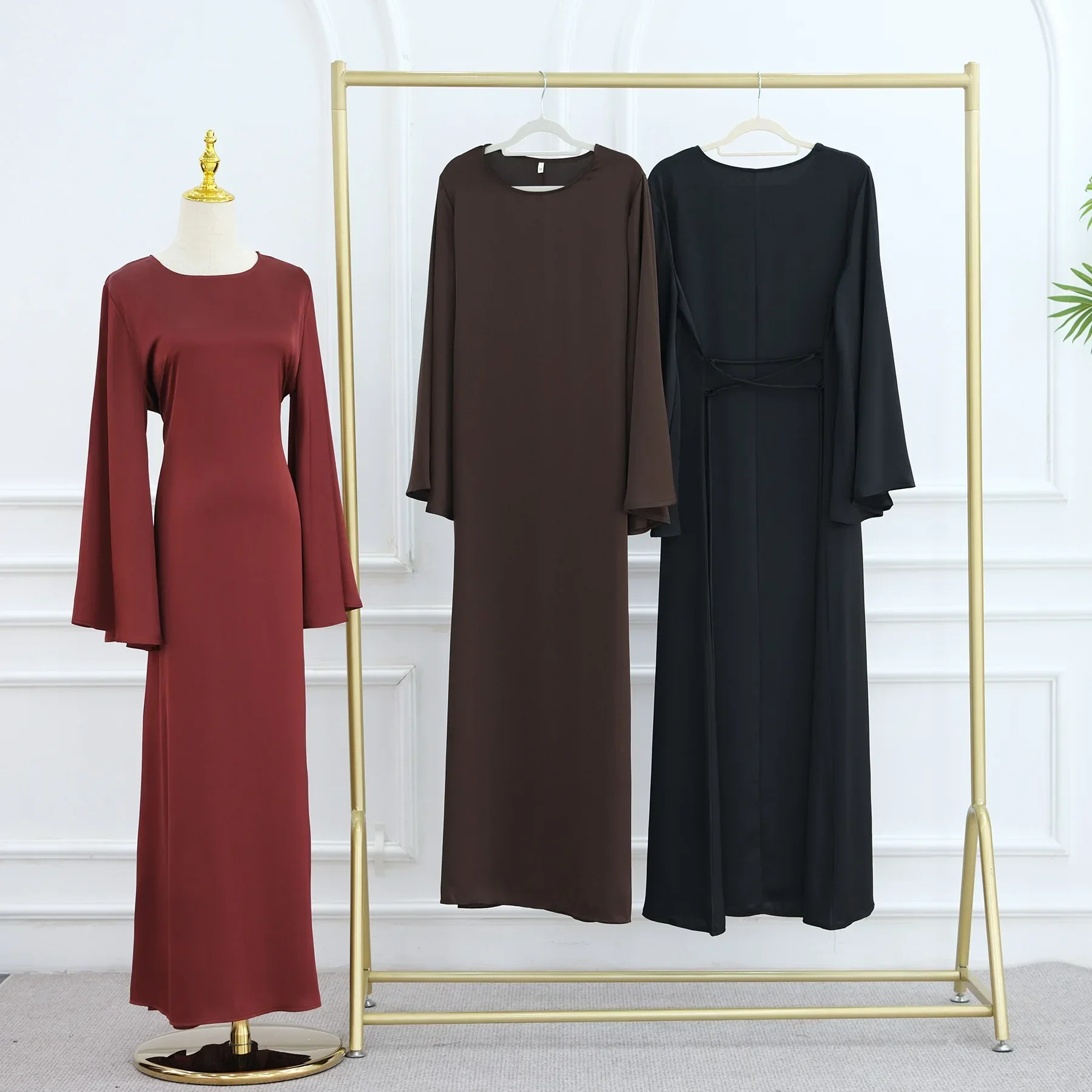 

Luxury Muslim Abaya Dress Dubai Plain Abaya Arabic Women Modest Dress Elegant Islamic Holiday Outfit Turkey Solid Kaftan Robe