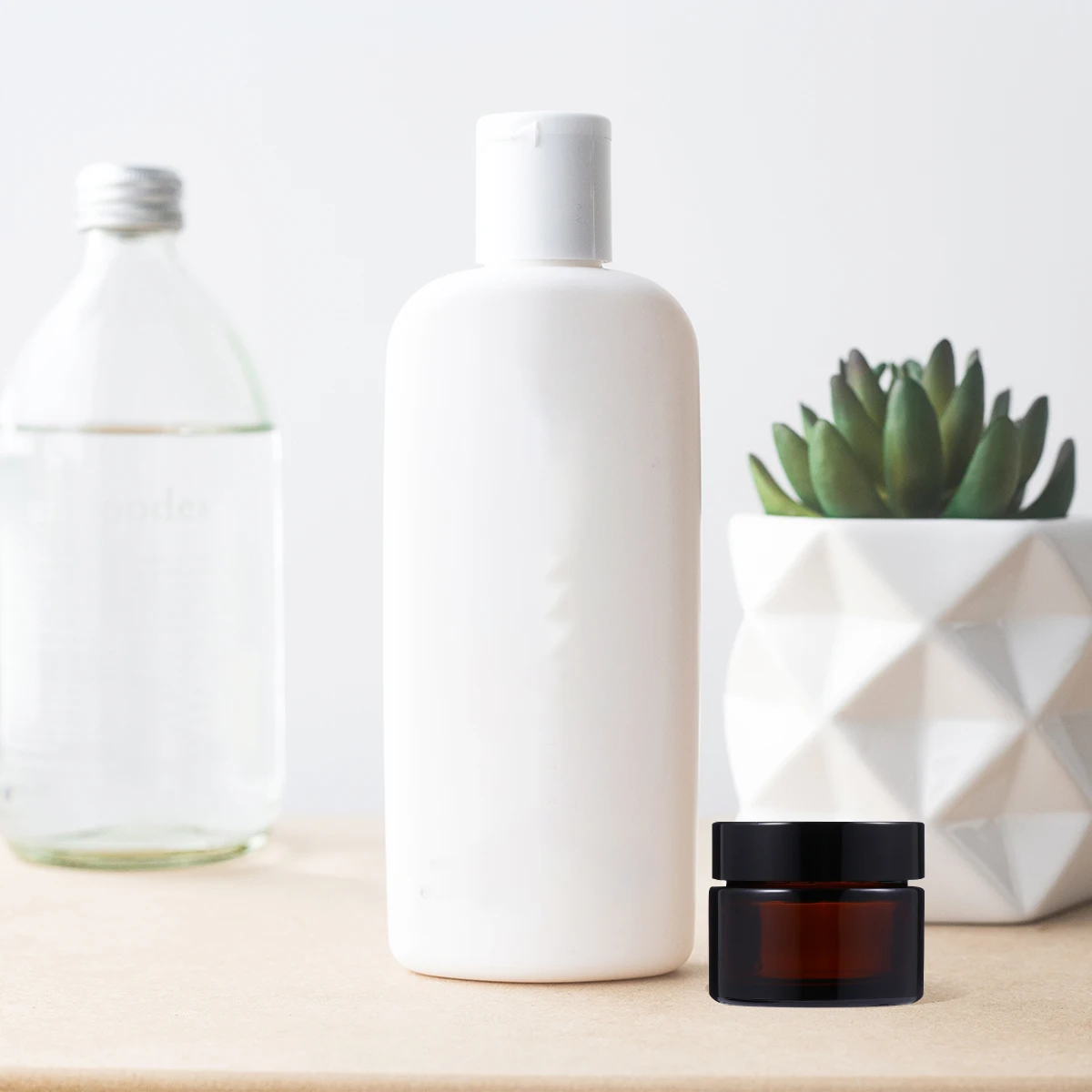 

6Pcs Facial Cream Glass Bottles Travel Size Skin Care Packaging Containers Leak-Proof Sub-Bottles for Ointment and