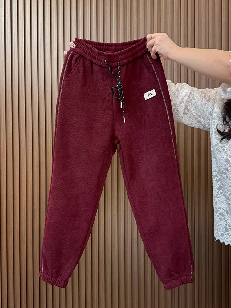 Spodnie Chenille Hallen 2025 Zima Nowe Aksamitne Grube Casualowe Spodnie Damskie Moda Y2k Luźne Plus Size Spodnie Dresowe Krótkie Spodnie