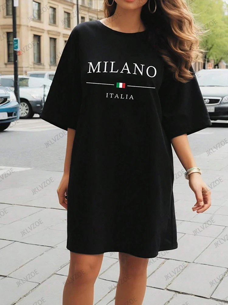 جديد وصول الصيف ميلانو رسالة مطبوعة المرأة قصيرة الأكمام تي شيرت اللباس بلون فضفاض عارضة الرياضة أزياء اللباس