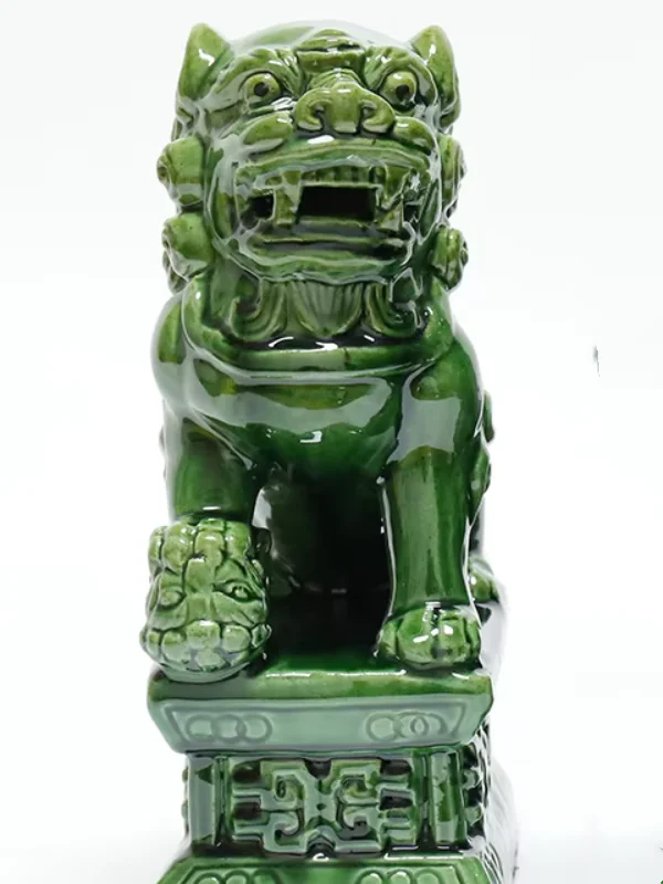 Handmade Sancai Ceramic Lion Ornament Pair Traditional Feng Shui Auspicious Decor for Home and Living Room Display
