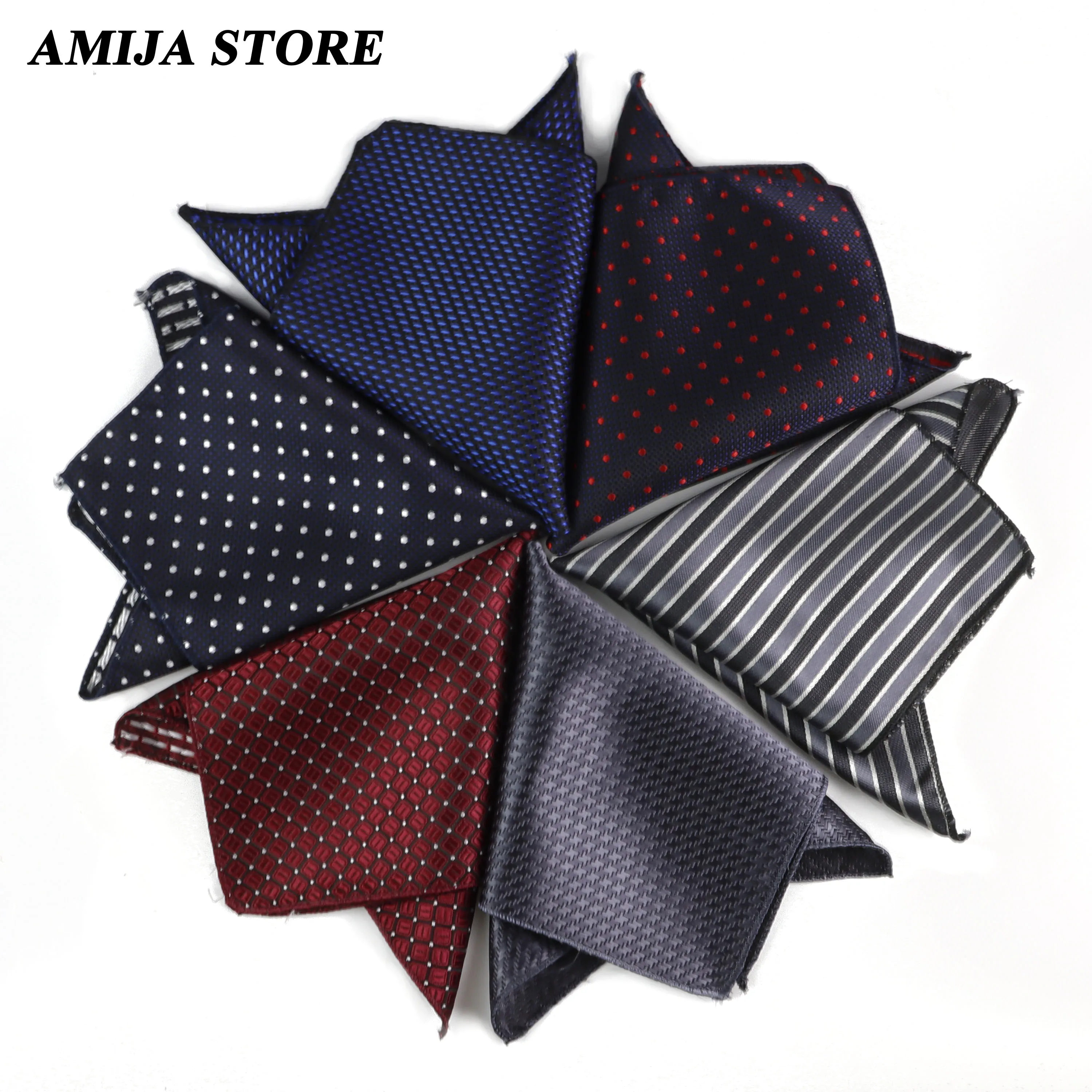 การออกแบบคลาสสิก Hanky Dot Pattern น้ําเงินผ้าเช็ดหน้าทอสีเทาลายโพลีเอสเตอร์ Mens Pocket Square สําหรับอุปกรณ์เสริมทุกวัน