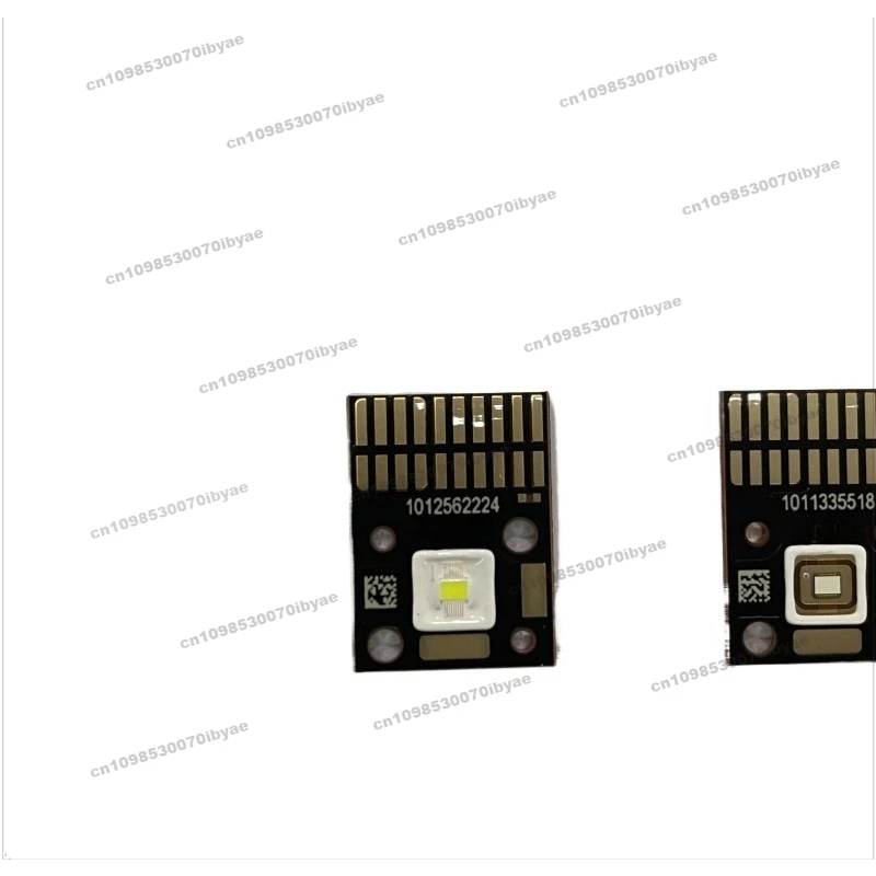 Suitable for PT-26 Projector Projector Red Green Blue Light Beads High Power Strong Light LED LED Diode