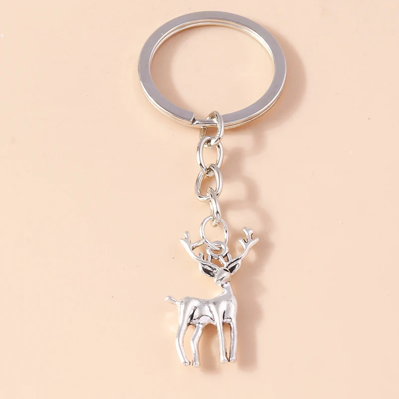 Śliczne breloki Alloy Animal Deer Charms Breloki na klucze Pamiątkowy prezent dla kobiet Mężczyźni Breloki do kluczy samochodowych Breloki do torebek Akcesoria DIY