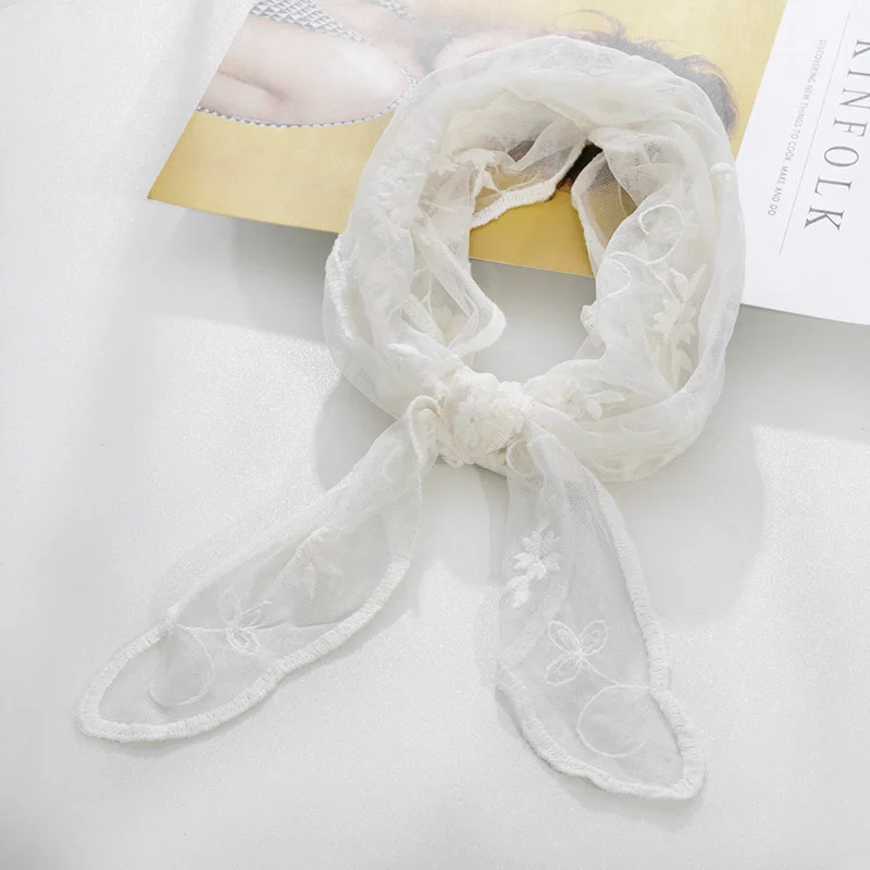 

Длинный шелковый шарф с кружевной вышивкой, солнцезащитный крем, защита шеи, идиллическая и красивая треугольная вышитая корейская мода