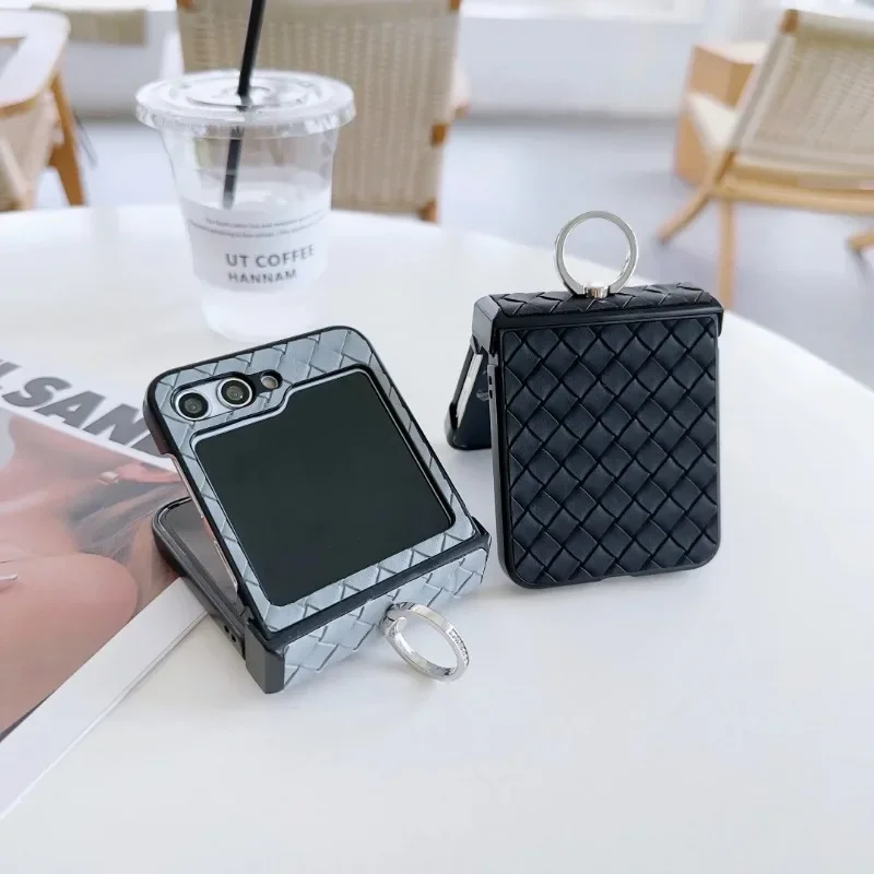Ring Holder Woven Leather Fall Prevention Phone Case for Samsung Galaxy Z Flip 7 6 5 4 Flip6 Flip5 Flip4 Flip3 Shockproof Cover