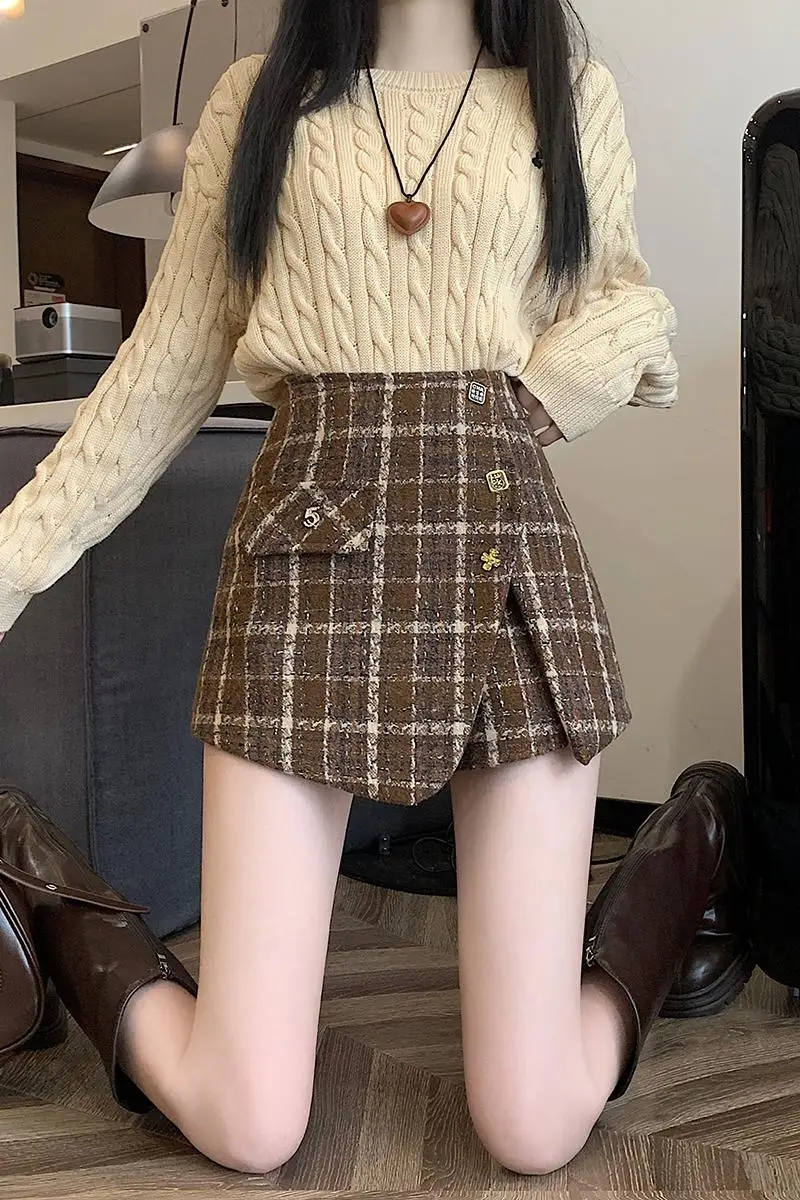 2023 Autumn/Winter High Waist Irregular A-line Slim Wool Plaid Small Fragrant Short Skirt Pants