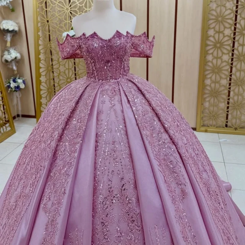 

Deep Pink Quinceanera Dress Crystal Glitter Decal Beadwork Long tail Vestidos De 15 Quinceanera ﻿Customize