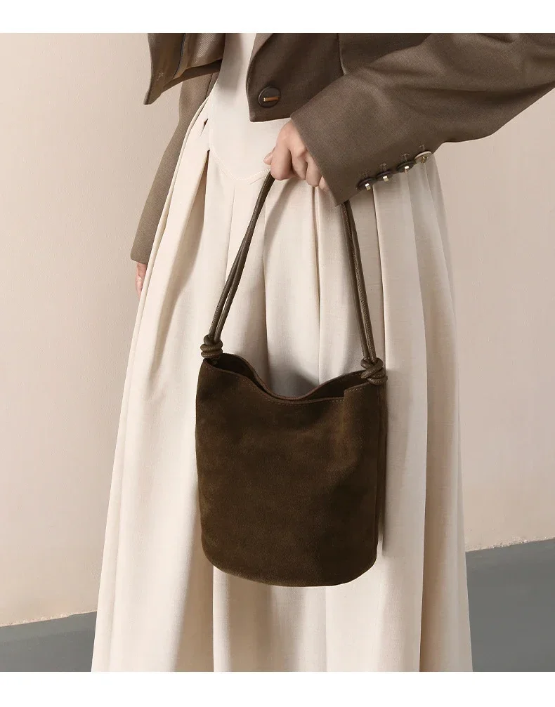 Casual Design Nubuck Leather Women Drawstring Shoulder Crossbody Bucket Bag Genuine Leather Vintage Female Handle Bag Purse