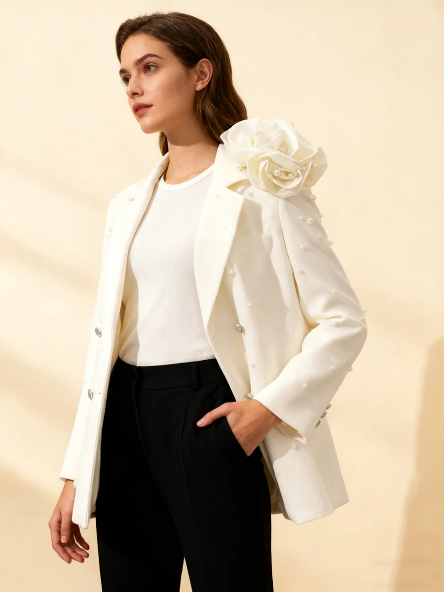 TWOTWINSTYLE Solido Impiombato Perline Eleganti Blazer per Le Donne Risvolto Maniche Lunghe Patchwork 3D Fiore Temperamento Giacca Sportiva Femminile Nuovo