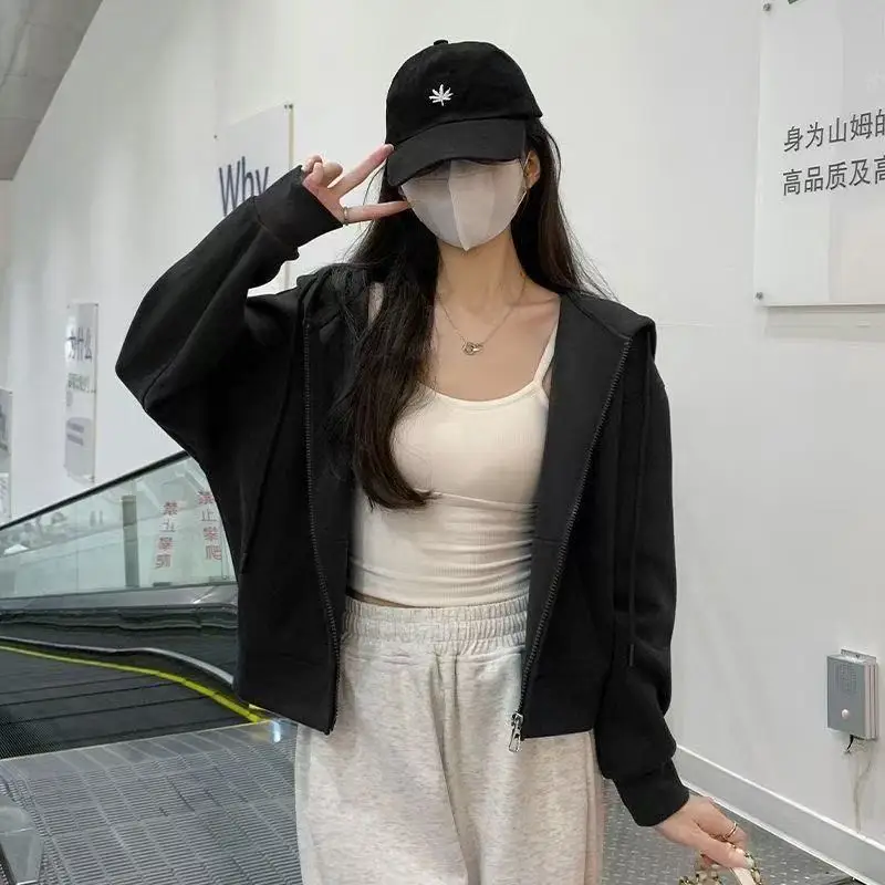 Nuevo abrigo de primavera y otoño de Color sólido 2025 para mujer, chaqueta corta informal holgada de Joker para mujer, ropa con capucha universitaria a la moda para mujer