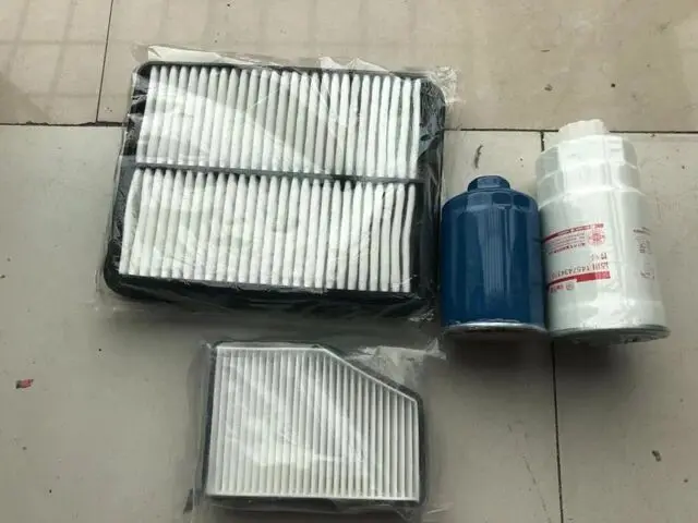 

1pcs Oil filter air / fuel / air condition filter for Chinese JAC REFINE M4 HFC4DB1-2D Diesel Engine Auto car motor parts