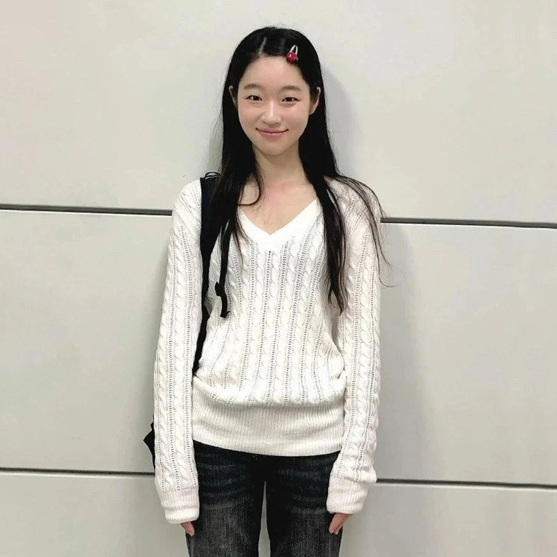 Deeptown Japanese V-neck White Sweaters Vintage Harajuku Y2k Knitted Pullover Korean Style 2000s Solid Casual Jumpers Aesthetics