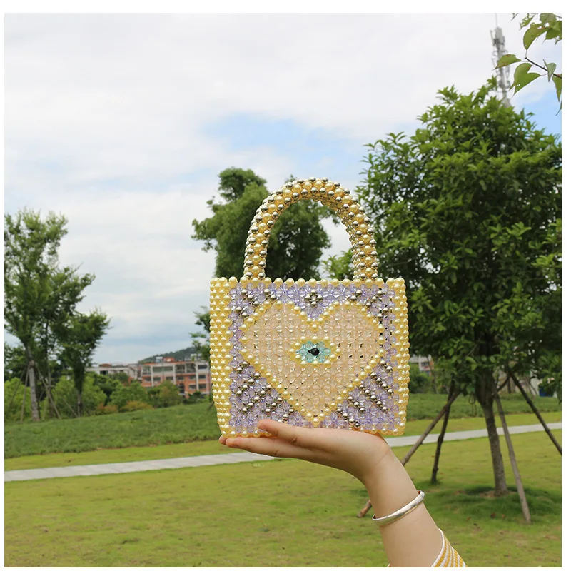 Fashion Heart Pearl Bag Beaded Bags for Women 2022 Floral Mini Handbags Light Blue Peach Handmade Women Bags Designer Beaded Bag