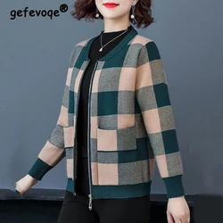 2022 Elegant Fashion Middle-Aged Mother Spring Autumn Casual Jacket Round Collar Long Sleeve Loose Plaid Coat Pocket Zipper Tops