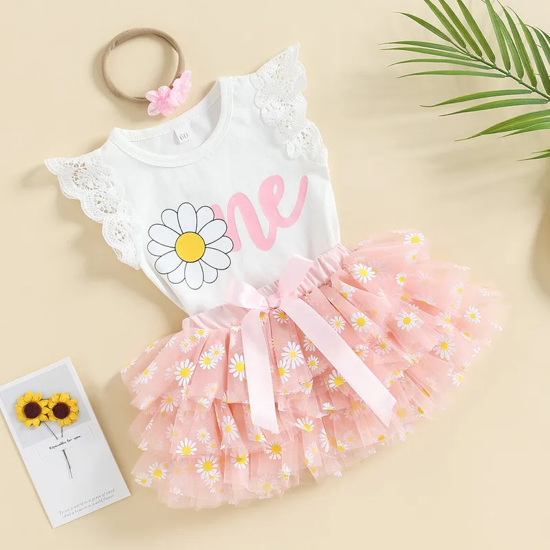 

Newborn Baby Girl Jumpsuit Skirt Sets Summer Clothes 2023 Floral Fly Sleeve Bodysuit Casual Layered Mesh Tulle Skirt Headband