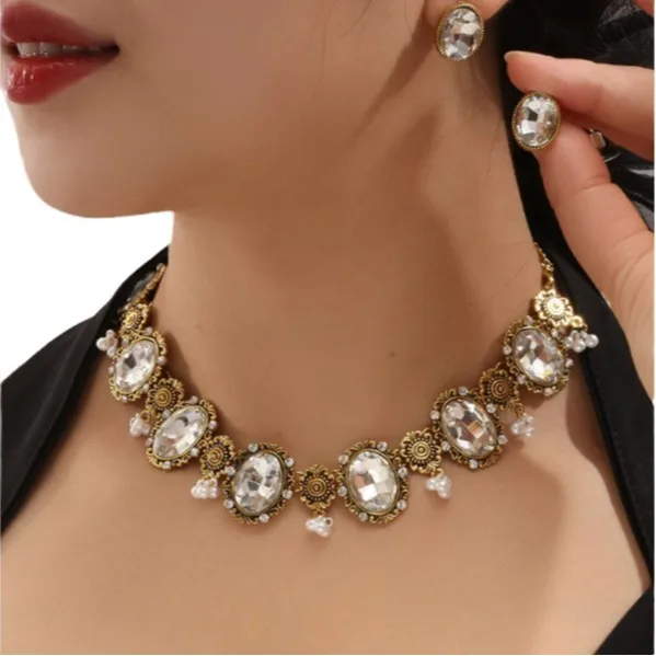 Women's Fashion Retro Ethnic Jewelry Set, Sparkling Gemstone Short Necklace & Chain Earrings, Elegant Jewelry for Party Gift
