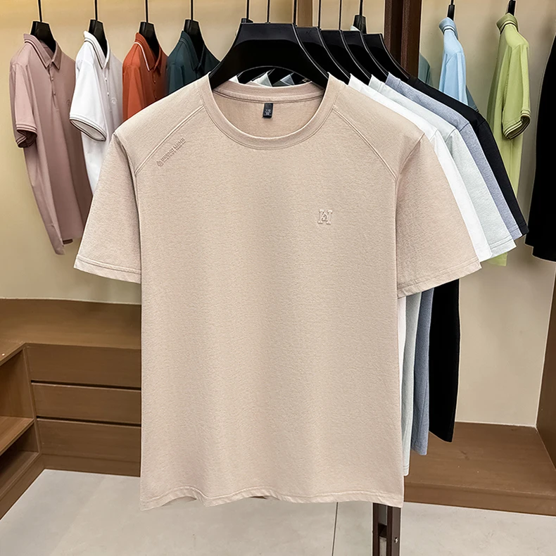 Modisches Luxusmarken-T-Shirt für Herren mit Kurzarm, geprägten Buchstaben, neuem Stil, atmungsaktiv, sommerlich, lässig, Rundhalsausschnitt, einfarbig. – Detail 14
