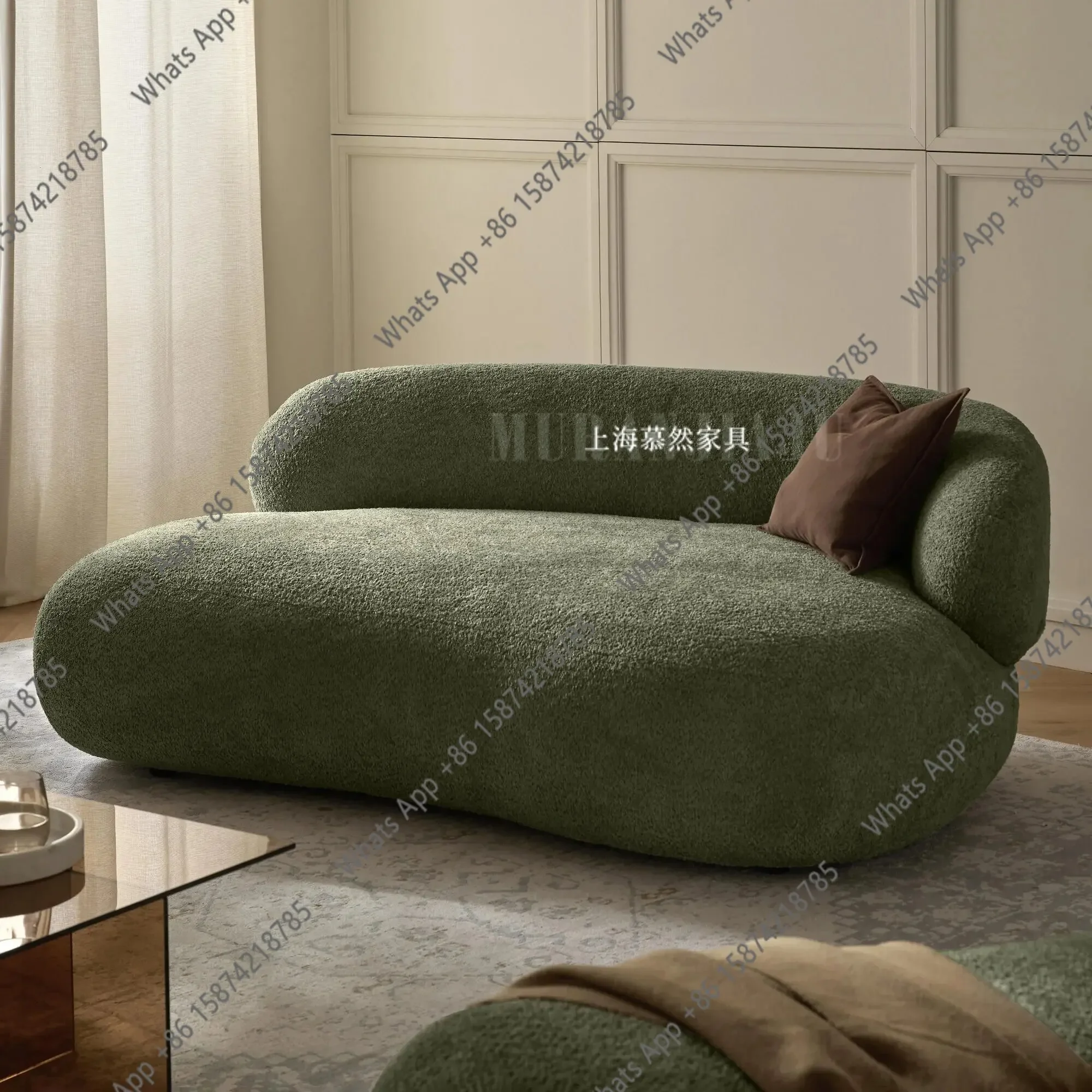 

Cv French Modern Curved Cream Wind Pea Sofa Designer Light Luxury Small Apartment Fabric Sofa Foot Pedal Combination