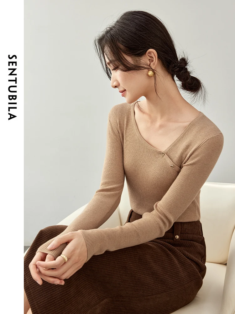 SENTUBILA Irregular Wool Knit Pullover for Women 2024 Autumn Slim Fit V Neck Metal Button Long Sleeve Basic Women Tees W43H56572