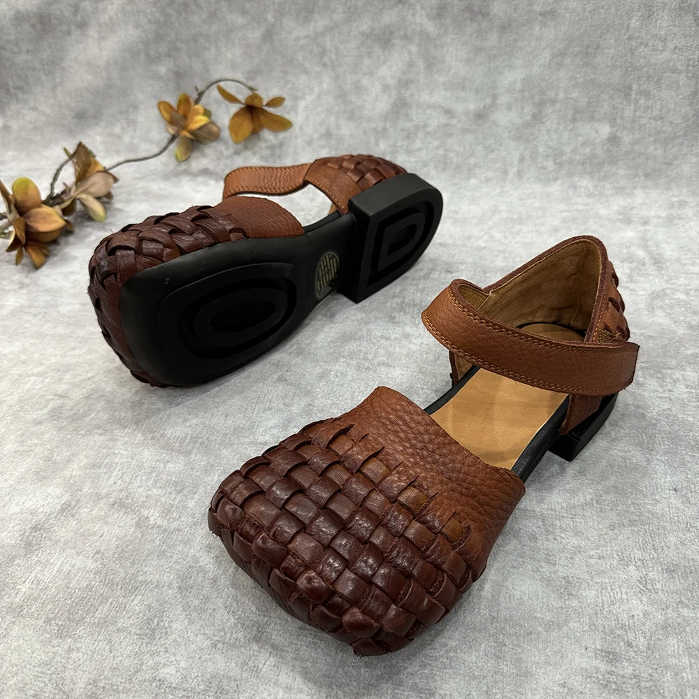 

Birkuir Closed Toe Woven Women Sandals Big Head Soft Sole Hook Loop Low Heel Luxury Sandals Genuine Leather Elegant Shoes