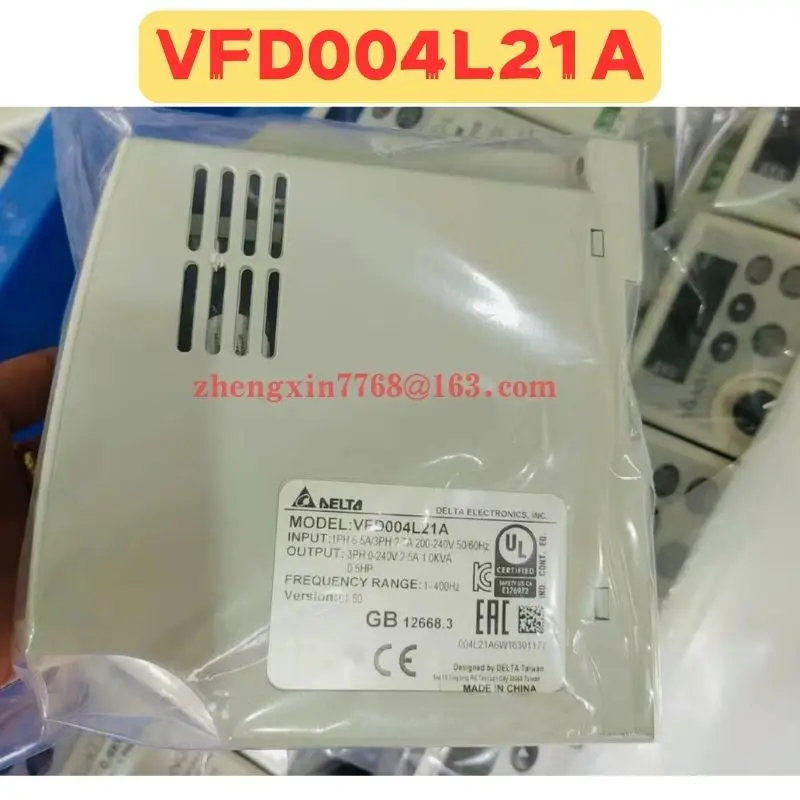 Brand New Original VFD004L21A Frequency Converter